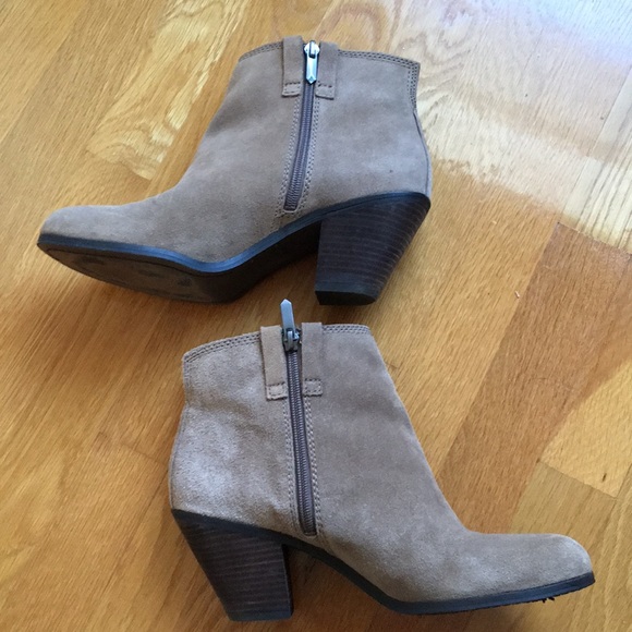 Sam Edelman taupe suede booties size 10 - Picture 3 of 5